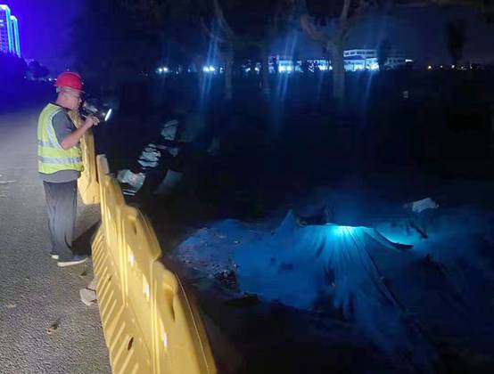 加大管網(wǎng)巡檢力度，確保夏季用水高峰期供水安全 (2).jpg